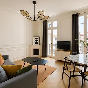 Appartamento Newly Renovated With Balcony, Ac, Fiber Internet, Monte Carlo